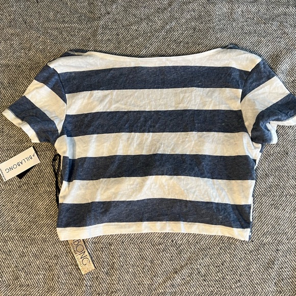 NWT Billabong Crop Top - Picture 2 of 4